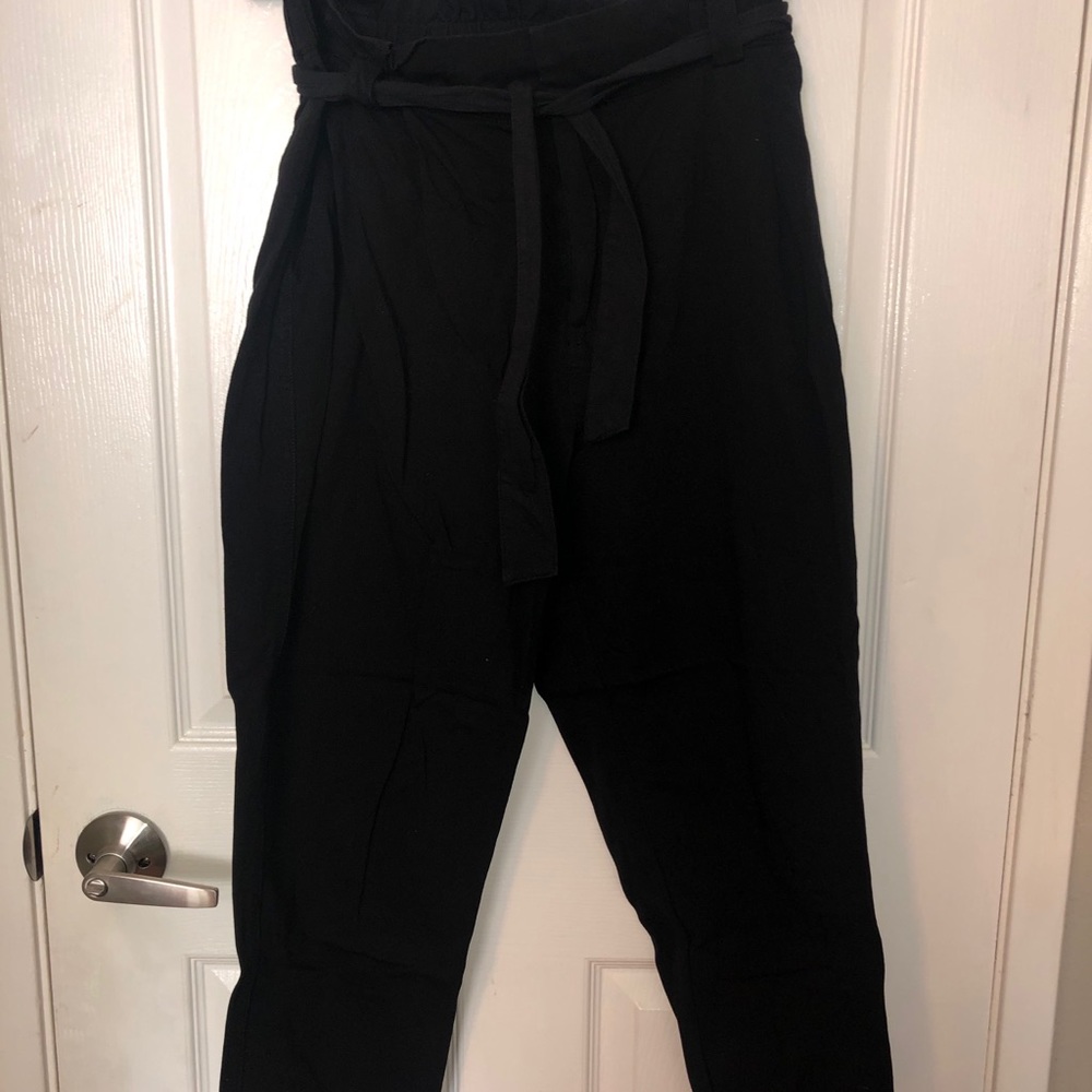 Kendall & Kylie black tie pants